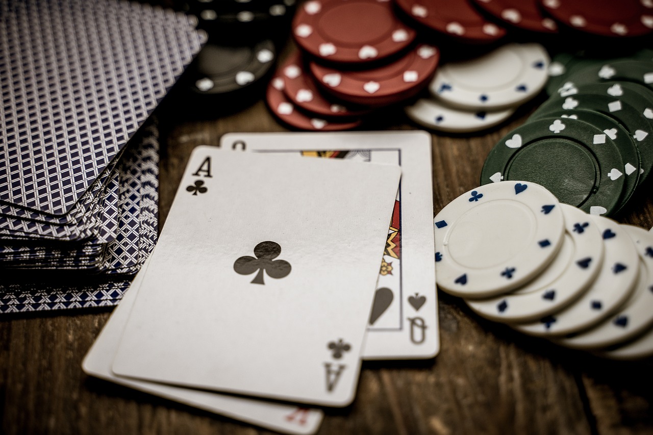 How to Play Texas Holdem: The Basics