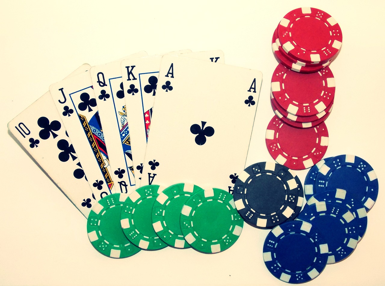 Practical Tips for Poker Players: How to Reduce the Impact of Variance